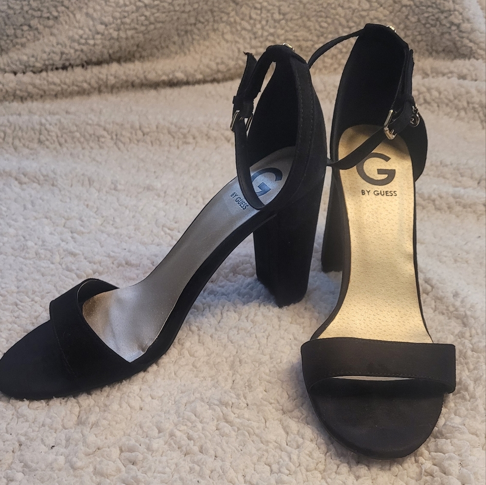 G by Guess Black Strappy Heels size 9M